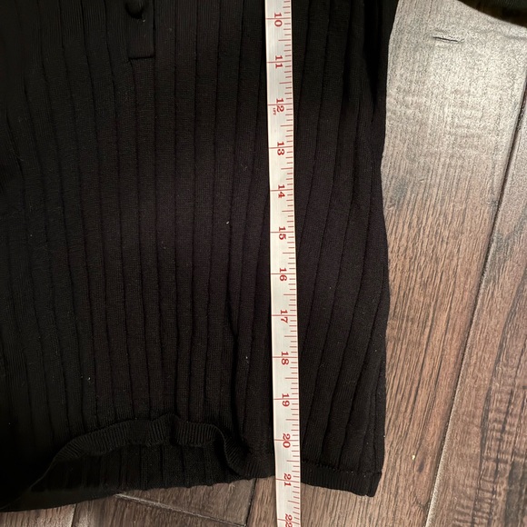 Banana Republic Black Ribbed Long-Sleeve Polo 100% Extra Fine Merino Wool - Picture 5 of 6